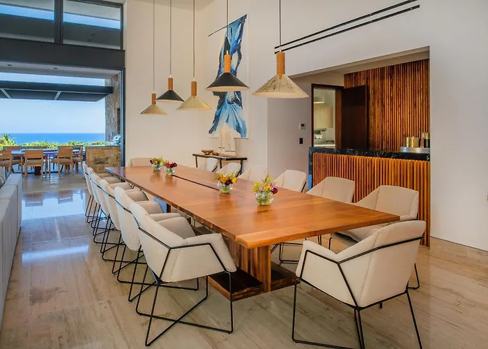 Stunning 11bd Fully Staffed, Indoor Tennis And Villa